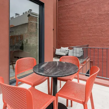 Sao Lazaro Premium * Порту