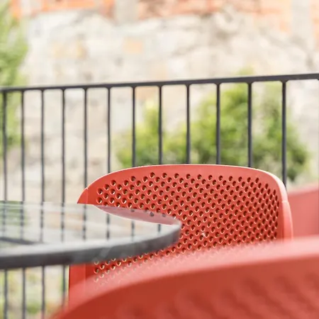 Sao Lazaro Premium * ポルト