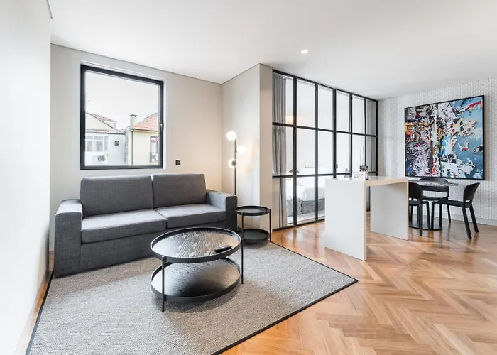 Sao Lazaro Premium Porto