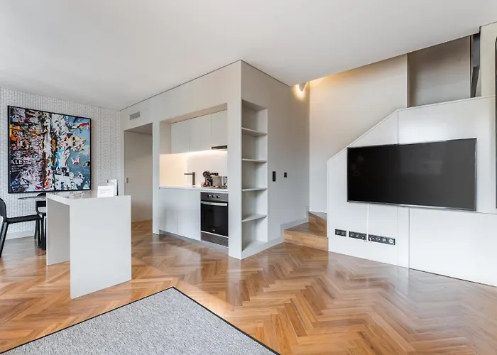 Sao Lazaro Premium * Porto