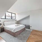 Sao Lazaro Premium Porto